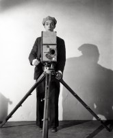 Keaton_Buster_Cameraman_The_01